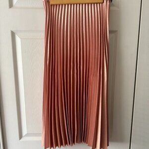 Lovely Zara skirt